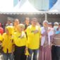 Foto: Ketua DPD II Golkar Makassar, Munafri Arifuddin dalam kegiatan sosial  pasar murah dan pemeriksaan kesehatan gratis