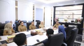 Foto: Sekretaris Daerah (Sekda) Kota Makassar, Andi Zulkifly bersama pimpinan Institut Teknologi dan Bisnis Maritim (ITBM) Balik Diwa