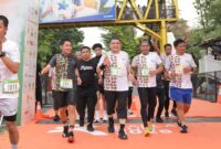 Foto: Wali Kota Makassar, Munafri Arifuddin saat mengikuti Kalla Run 2025