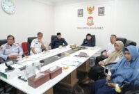 Foto: Wali Kota Makassar, Munafri Arifuddin saat membahas Rancangan Peraturan Daerah (Ranperda) tentang Fasilitas Penyelenggaraan Pesantren bersama DPRD Kota Makassar