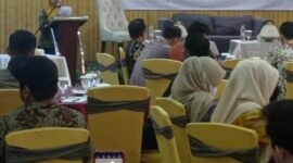 Kabid Dalduk Dinas PPKB Makassar menghadiri Seminar Awal dan FGD Survei Indeks Pembangunan Olahraga di Karebosi Premier Hotel, Kamis (23/10/2025).