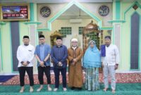 Foto: Wali Kota Makassar, Munafri Arifuddin setelah melaksanakan salat subuh berjemaah di Masjid Al-Muawanah RRI, Jalan Riburane