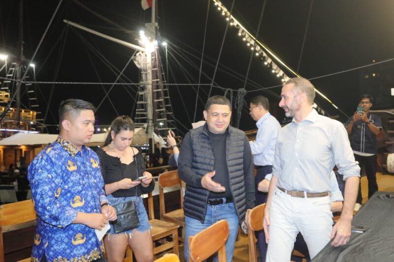 Foto:  Wali Kota Makassar, Munafri Arifuddin bersama delegasi The 46th Asian Conference on Remote Sensing (ACRS) 2025