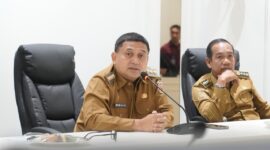 Foto: Wali Kota Makassar Munafri Arifuddin saat memimpin rapat pembahasan kepemilikan lahan Pasar Pannampu di Kecamatan Tallo.