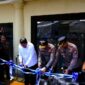 Foto: Wali Kota Makassar Munafri Arifuddin bersama Kapolda Sulawesi Selatan Irjen Pol. Djuhandhani Rahardjo Puro, dan Kapolrestabes Makassar Kombes Pol Arya Perdana dalam peresmian Gedung Sentra Pelayanan Kepolisian Terpadu (SPKT) dan Pelayanan Surat Keterangan Catatan Kepolisian (SKCK) Parama Satwika