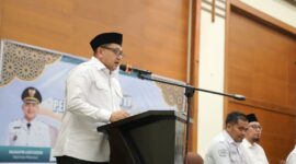 Foto: Wali Kota Makassar, Munafri Arifuddin saat memberi sambutan pada penutupan Pelatihan Pengurus Masjid se-Kota Makassar