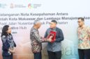 Foto: Wali Kota Makassar, Munafri Arifuddin bersama Direktur Jenderal Kekayaan Negara (Dirjen KN) Kemenkeu RI, Rional Silaban, melakukan penandatanganan nota kesepahaman dengan Lembaga Manajemen Aset Negara (LMAN)