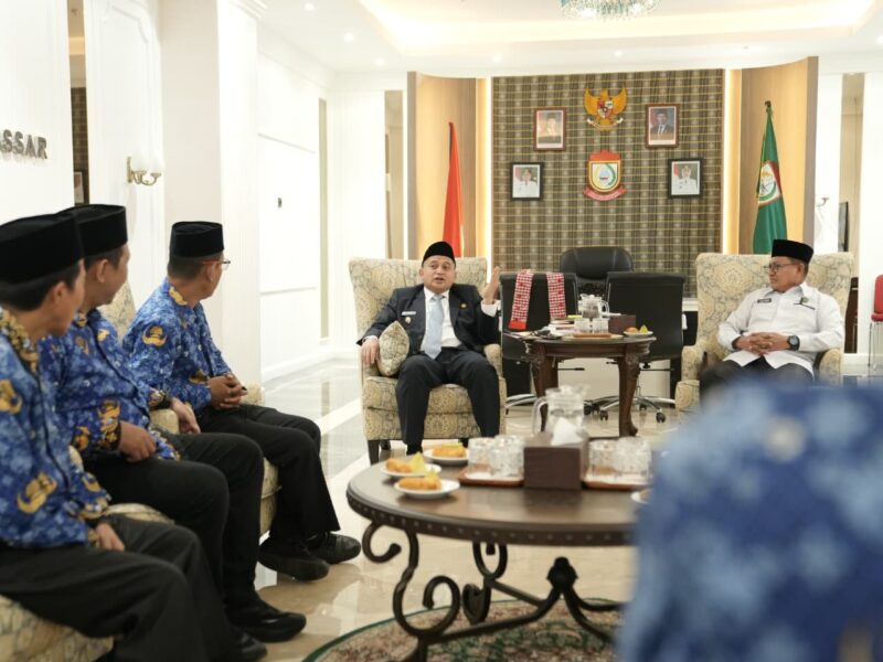 Foto: Wali Kota Makassar, Munafri Arifuddin saat menerima audiensi kepala Kantor Kementerian Agama (Kemenag) Kota Makassar