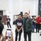 Foto: Wali Kota Makassar, Munafri Arifuddin saat menjamu pelatih baru PSM Makassar, Tomas Trucha