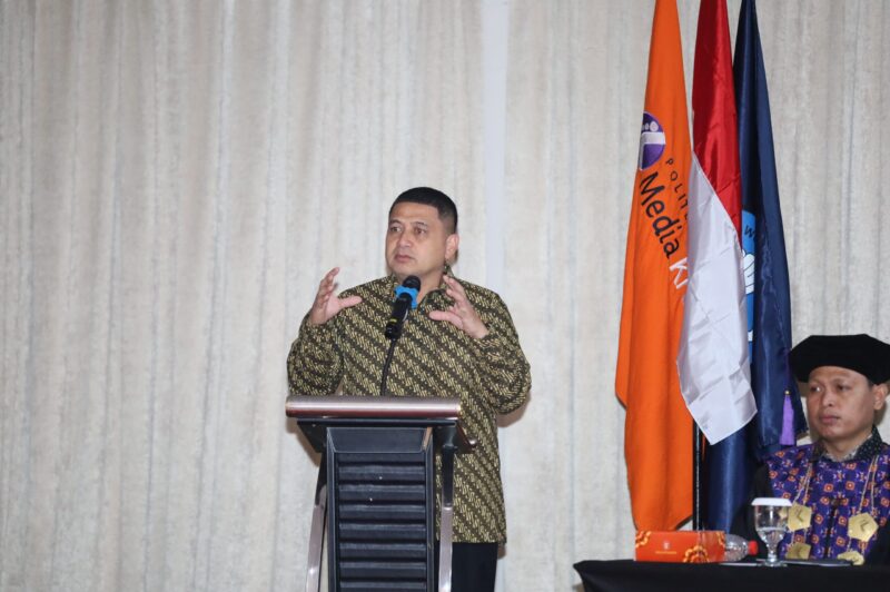 Foto: Wali Kota Makassar, Munafri Arifuddin saat menyampaikan Orasi Ilmiah 