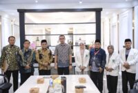 Foto: Sekretaris Daerah (Sekda) Kota Makassar, Andi Zulkifly saat menerima menerima kunjungan pengurus IMMIM