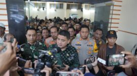 Foto: Wali Kota Makassar, Munafri Arifuddin bersama Forkopimda seusai menggelar pertemuan dengan warga tallo