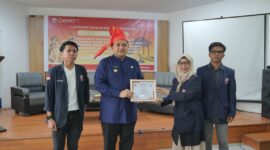 Foto: Wali Kota Makassar, Munafri Arifuddin seusai berbagi pengalaman perjalanan hidup dan karir di hadapan mahasiswa Fakultas Hukum Universitas Bosowa (Unibos) Makassar