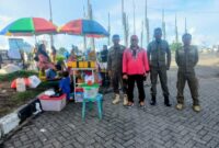 Foto: Pedagang kaki lima (PK5) yang berjualan di sekitar Pantai Losari (kawasan MNEK CPI)