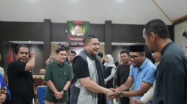 Foto: Wali Kota Makassar, Munafri Arifuddin saat melakukan kunjungan pemantauan di Kantor Kecamatan Panakkukang