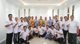 Foto: Wali Kota Makassar, Munafri Arifuddin bersama Pengurus Komite Olahraga Nasional Indonesia (KONI) tingkat kecamatan se-Kota Makassar 