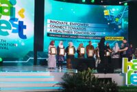 Foto: Pemerintah Kota Makassar dalam penerimaan Penghargaan Bidang Pelayanan Kesehatan Keluarga