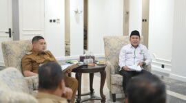 Foto: Wali Kota Makassar, Munafri Arifuddin, bersama Kantor Kementerian Agama Kota Makassar, H. Muhammad. 