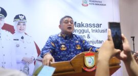Foto: Walikota Makassar Munafri Arifuddin saat di wawancarai terkait kegiatan refleksi akhir tahun 2025 Pemerintah Kota Makasssar