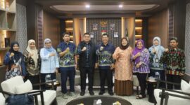 Foto: Wali Kota Makassar, Munafri Arifuddin bersama Kepala BBPOM di Makassar, Yosef Dwi Irwan Prakasa Setiawan dan jajaran