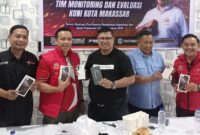 Foto: Ketua ESI Kota Makassar Hasrul Kaharuddin bersama tim monitoring dan evaluasi KONI Kota Makassar
