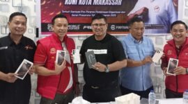 Foto: Ketua ESI Kota Makassar Hasrul Kaharuddin bersama tim monitoring dan evaluasi KONI Kota Makassar