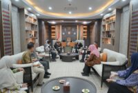 Foto: Wali Kota Makassar, Munafri Arifuddin, saat rapat bersama pihak PT Sarana Utama Synergy (PT SUS)