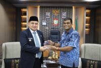 Foto: Walikota Makassar Munafri Arifuddin bersama perwakilan Kedutaan Besar Republik Singapura untuk Indonesia, Malik Vickland