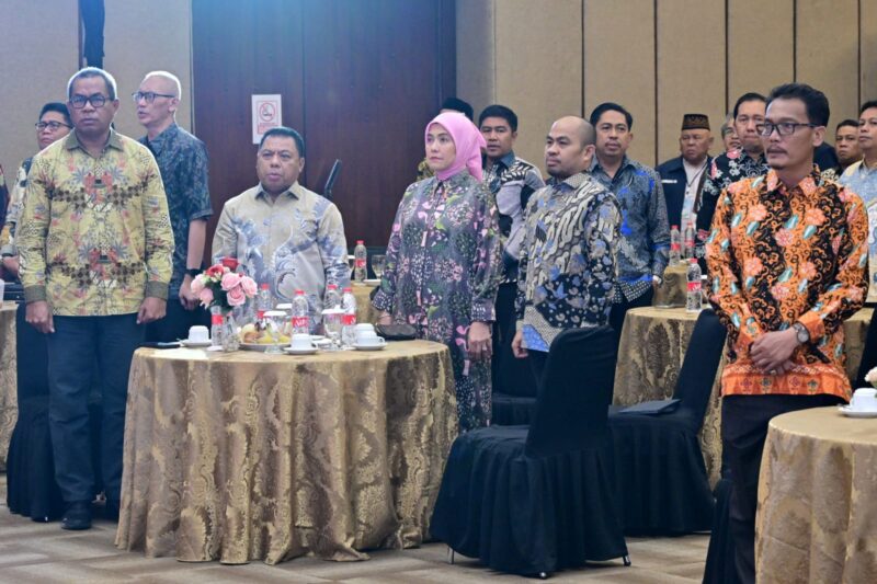 Foto: Wakil Wali Kota Makassar, Aliyah Mustika Ilham saat menghadiri Hari Ulang Tahun (HUT) ke-6 Jaringan Media Siber Indonesia (JMSI) 