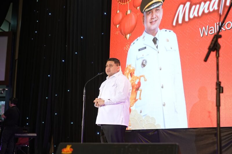 Foto: Wali Kota Makassar, Munafri Arifuddin saat menghadiri imlek Bersama Seluruh Warga Tionghoa Makassar