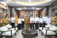 Foto: Wali Kota Makassar, Munafri Arifuddin bersama Kepala Kantor Kementerian Agama dan Forum Kerukunan Umat Beragama (FKUB)
