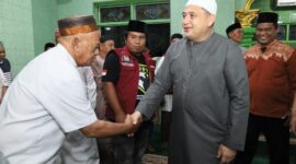 Walikota Munafri saat melakukan safari subuh