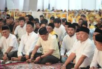 Foto: Buka puasa bersama Partai Golkar yang dirangkaikan dengan salat Tarawih berjamaah