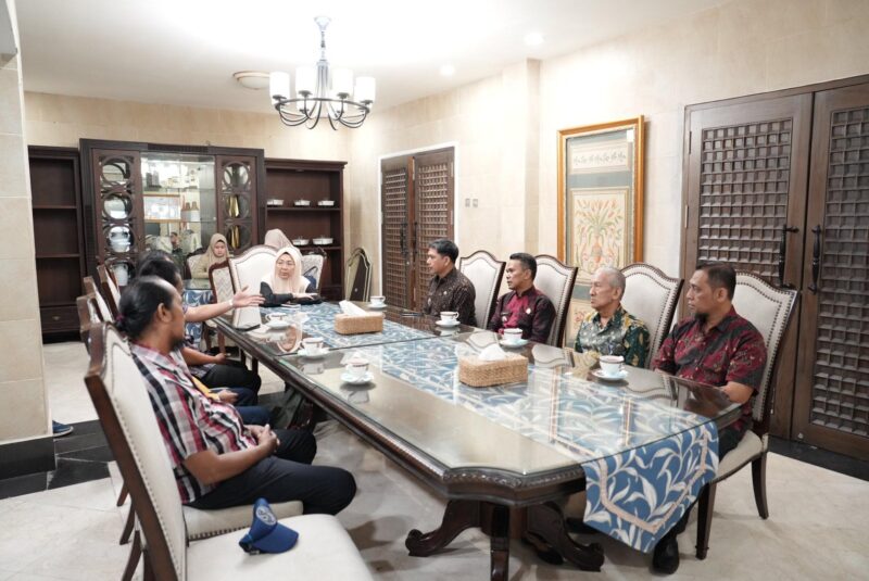 Ketua Dewan Lingkungan Hidup Kota Makassar, Melinda Aksa