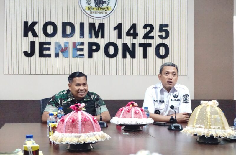 Bupati Jeneponto bersama Dandim 1425 Jeneponto