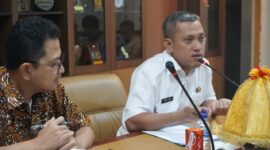 Bupati Jeneponto, H. Paris Yasir, SE, MM, bersama Kepala Balai Besar Wilayah Sungai (BBWS) Pompengan Jeneberang