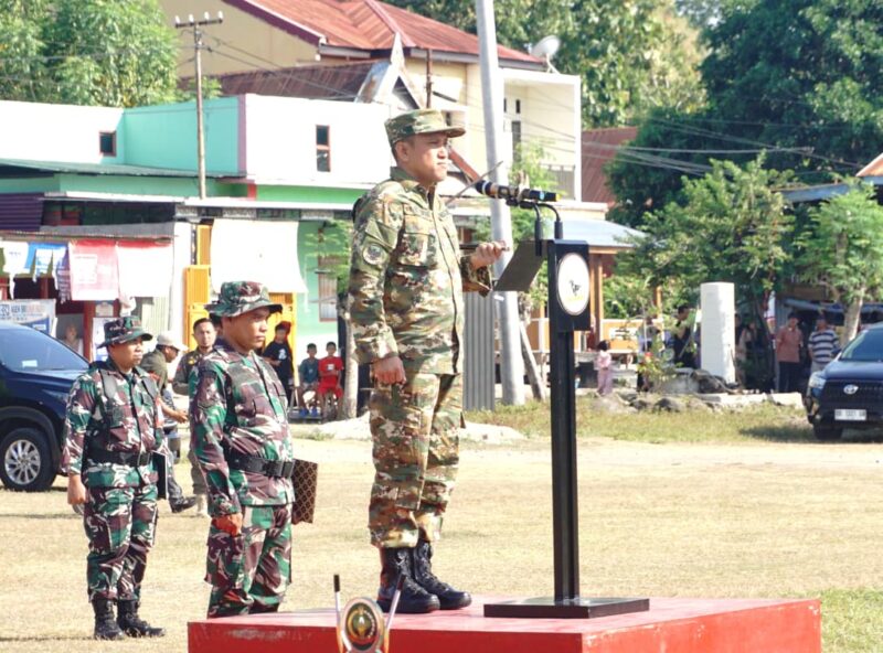 Bupati Jeneponto, H. Paris Yasir, SE., MM., sebagai Inspektur Upacara (Irup) pada upacara pembukaan TNI Manunggal Membangun Desa (TMMD) ke-128 Tahun 2026