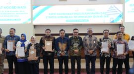 Wali Kota Makassar, Munafri Arifuddin bersama beberapa Kepala Daerah di Sulsel