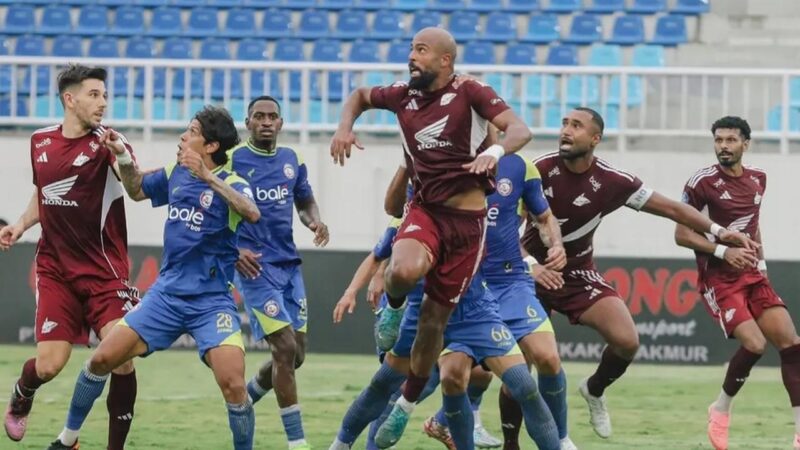 Arema FC vs PSM Makassar
