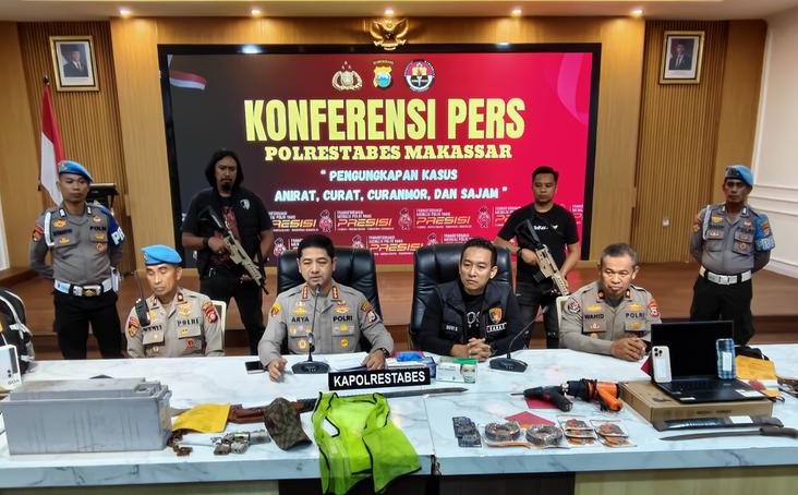 Kapolrestabes Makassar, Kombes Pol Arya Perdana