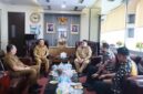 Walikota Makassar, Munafri Arifuddin saat bertemu Direktur Jenderal (Dirjen) Bina Keuangan Daerah (Keuda) Kementerian Dalam Negeri (Kemendagri)