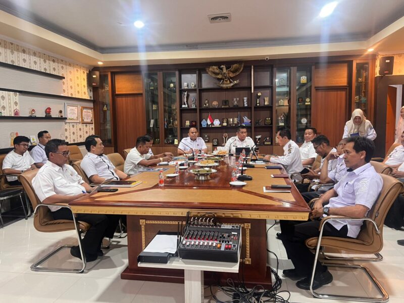 Rapat koordinasi bersama Kantor Pertanahan terkait Program Optimalisasi Daerah Melalui Layanan Pertanahan dan Tata Ruang