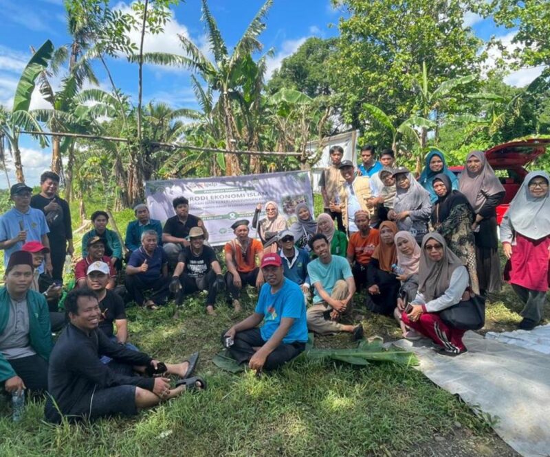 Tim Dosen dan Mahasiswa Jurusan Ekonomi Islam Fakultas Ekonomi dan Bisnis Islam UIN Alauddin