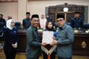 Bupati Jeneponto H. Paris Yasir, S.E., M.M., bersama Ketua DPRD Kabupaten Jeneponto Didis Suryadi,