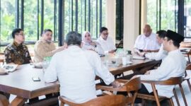 Wali Kota Makassar, Munafri Arifuddin saat bertemu dengan Menteri Sosial RI, Saifullah Yusuf