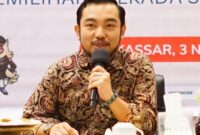 Akhmad Kurnia N, Akademisi UIT Makassar