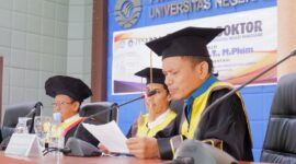 Ketua Program Studi Rekayasa Infrastruktur Lingkungan Pascasarjana Universitas Fajar, Dr. Ir. Natsar Desi, S.P., M.Si., IPM