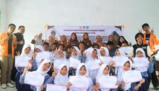 Foto: PKM SMP Ranggong Daeng Romo. Transformasi Kreativitas Seni Digital Siswa melalui Pelatihan Berbasis Aplikasi SketchBook di SMP Ranggong Daeng Romo Kabupaten Takalar