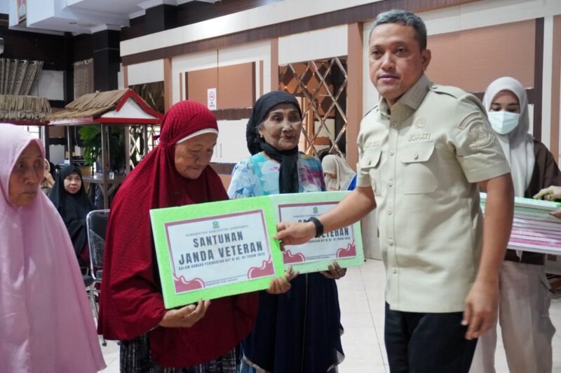 Bupati Jeneponto H. Paris Yasir, SE., MM.,