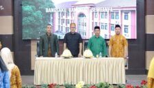 Bupati Jeneponto, H. Paris Yasir, SE., MM., bersama Tim Program Studi Pendidikan Profesi Guru (PPG) Fakultas Tarbiyah dan Keguruan UIN Alauddin Makassar